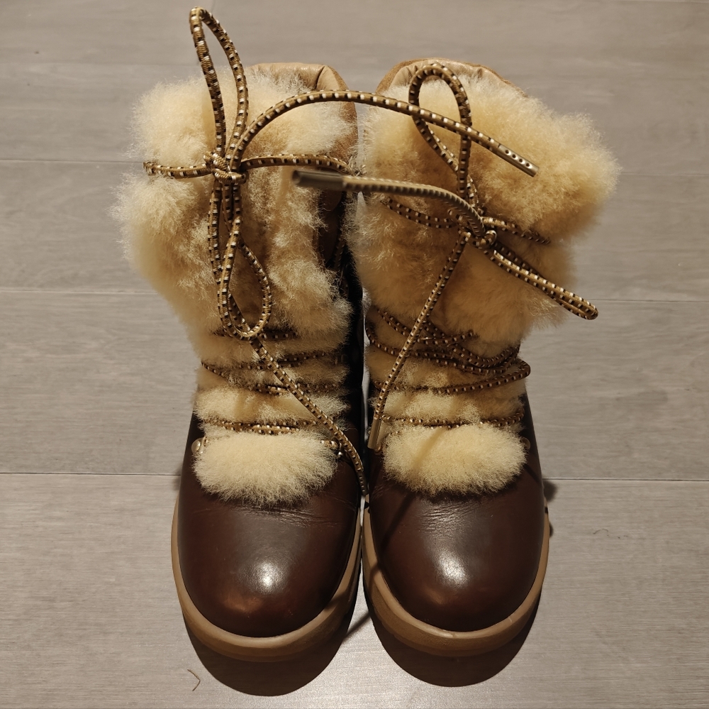 UGG Viki Waterproof Arctic Grip Boot with Shearling Lining - Picture 1 of 14